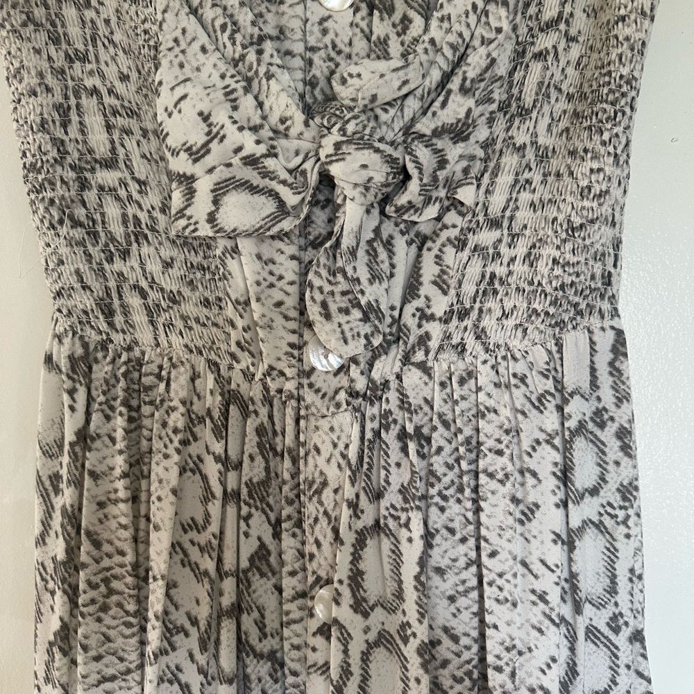 blue island Strapless Snake-Print Maxi Dress - White & Gray - Picture 5 of 6